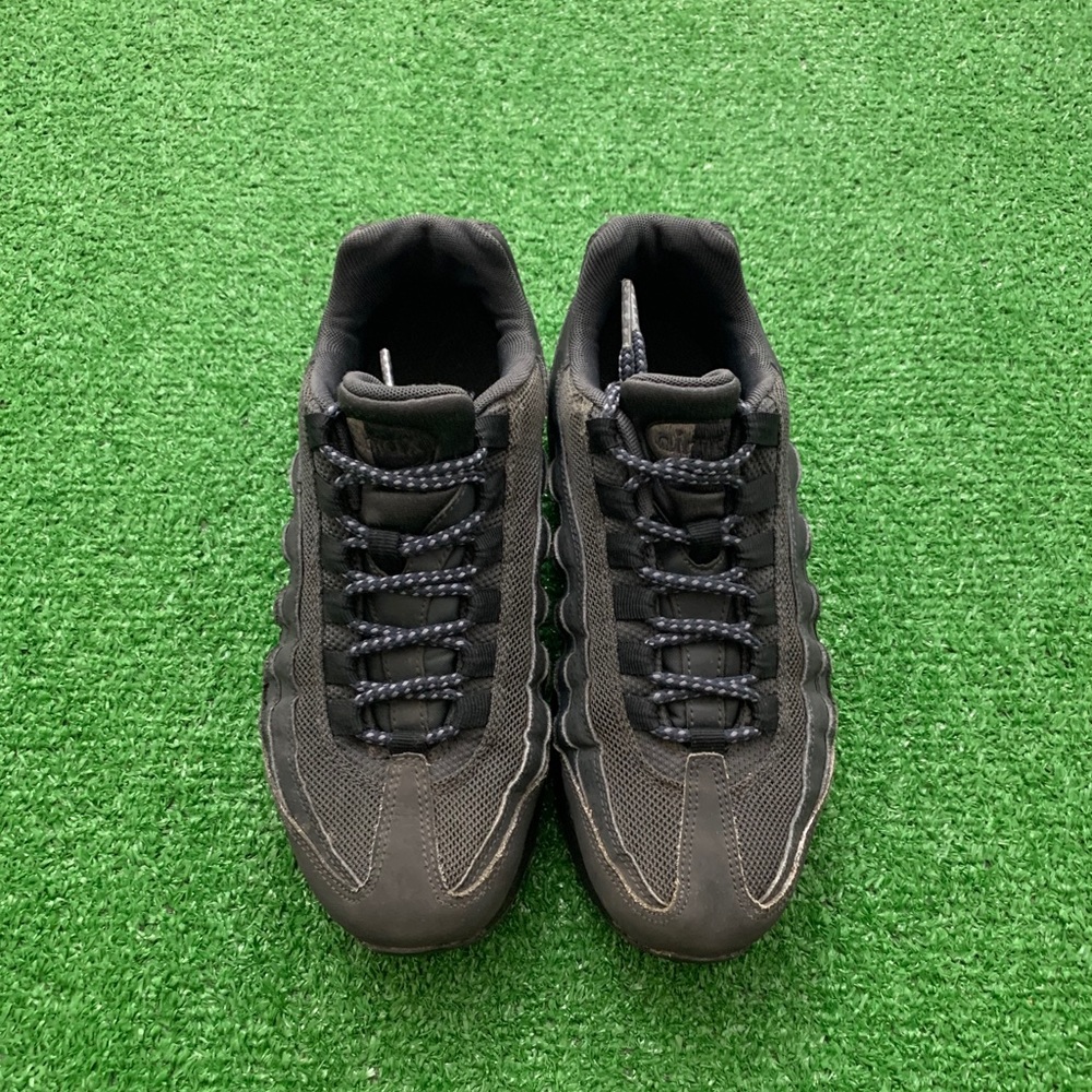 ▪️Nike Air Max 95 “Black Suede” (GS) - Picture 3 of 8